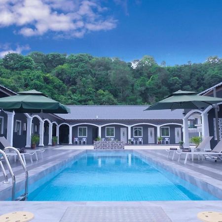 Cenang Rooms With Pool By Virgo Star Resort Pantai Cenang  Zewnętrze zdjęcie
