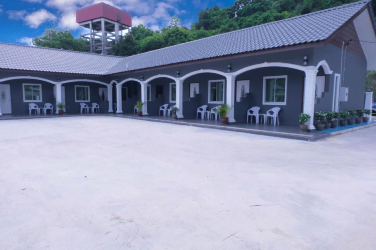 Cenang Rooms With Pool By Virgo Star Resort Pantai Cenang  Zewnętrze zdjęcie