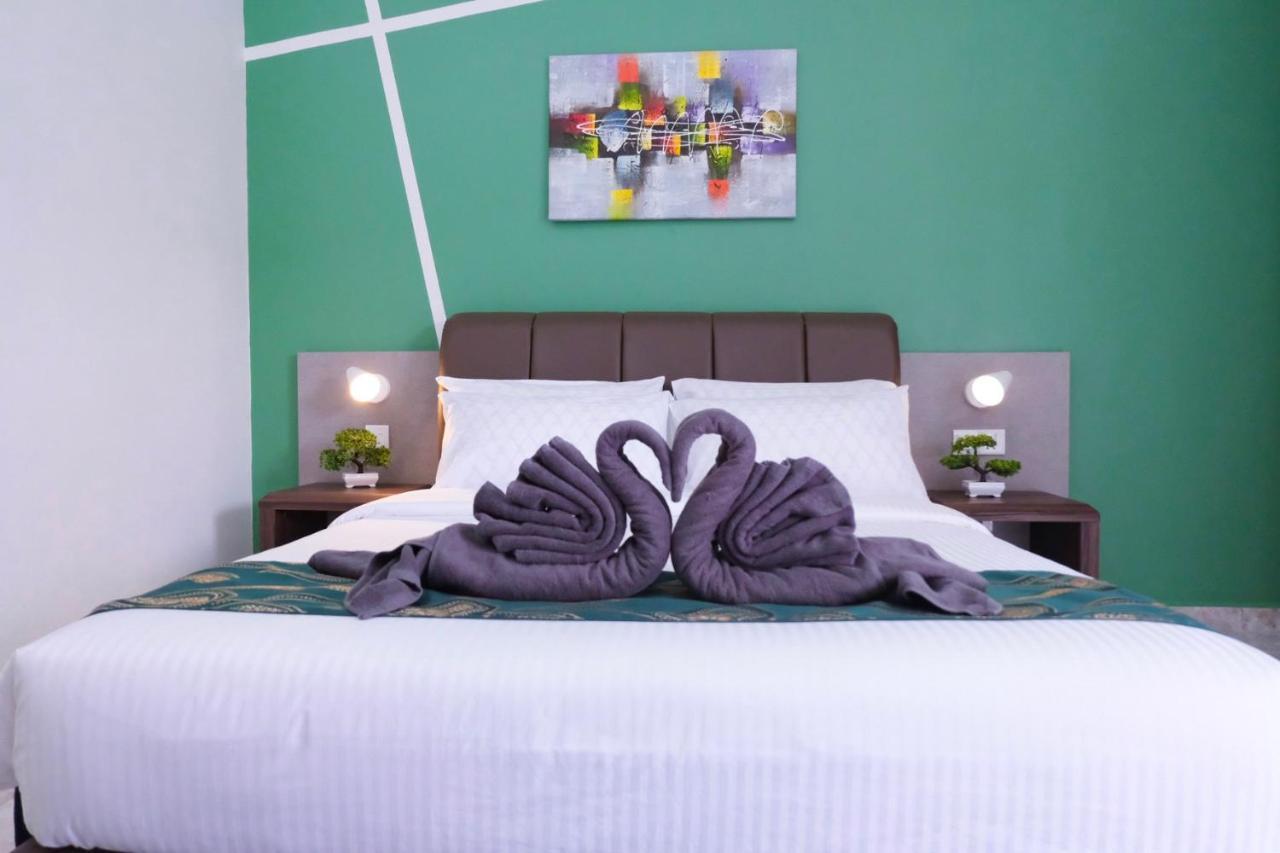 Cenang Rooms With Pool By Virgo Star Resort Pantai Cenang  Zewnętrze zdjęcie